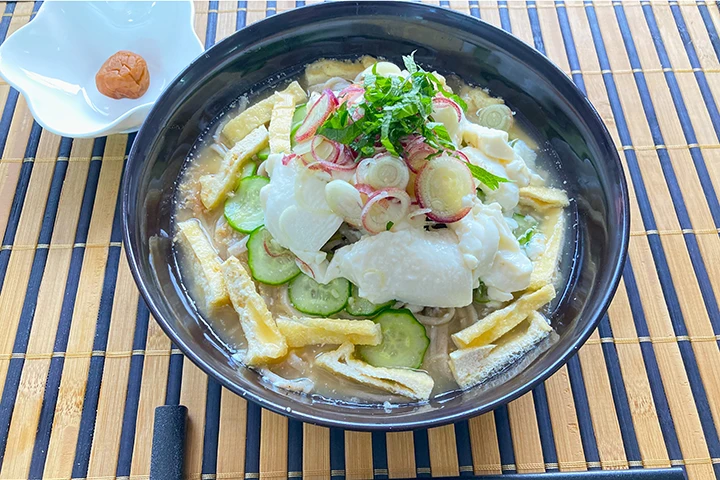 宮崎県の郷土料理冷や汁をアレンジ! さっぱり冷や汁そば